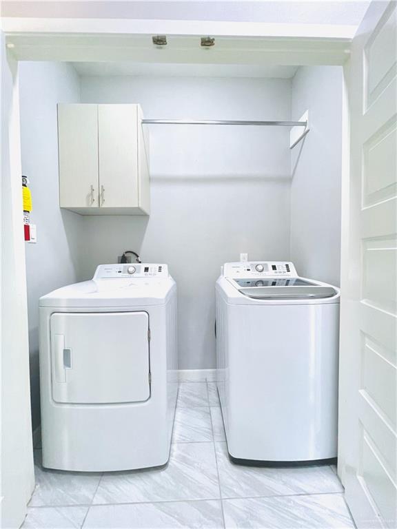 Building Photo - 13 Bella Costa Dr