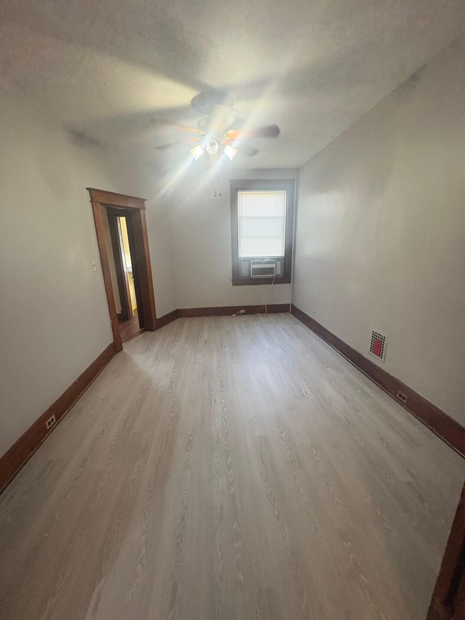 Building Photo - 2906 Presbury St