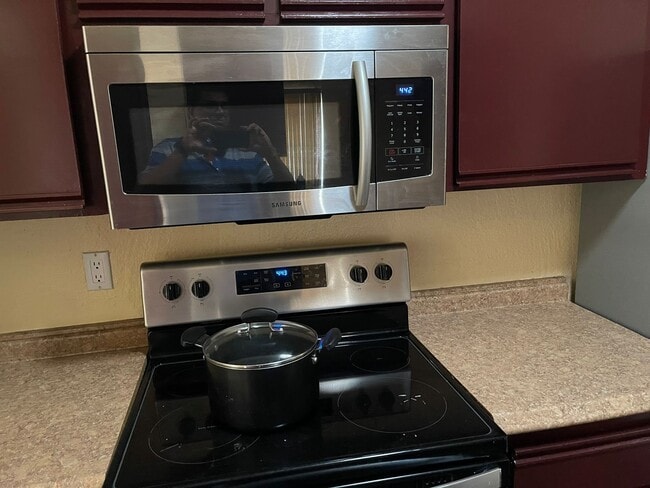 Building Photo - 3313 N 68th St