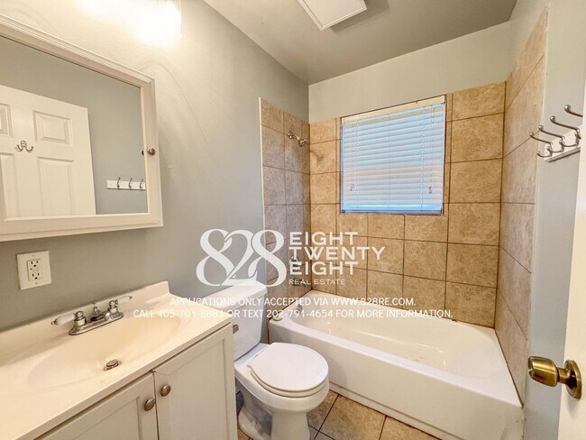 Building Photo - COMING 12/29/25! CUTE 3 BED/2 BATH STONE SINGLE FAMILY W/ GARAGE HOME IN DEL CITY!