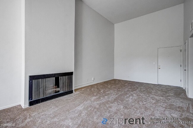 Building Photo - 2 br, 2 bath Condo - 10303 Summertime Ln, ...