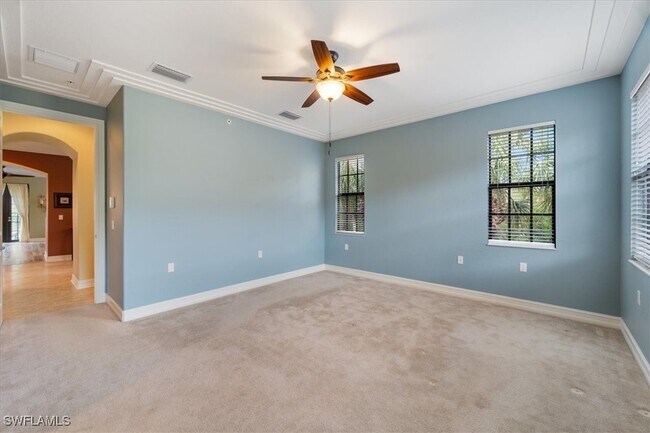 Building Photo - 9091 Covina Dr S