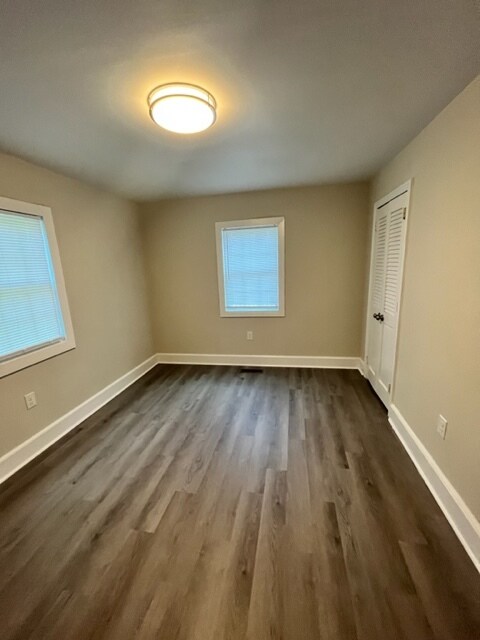 Building Photo - 403 Rodie Ave