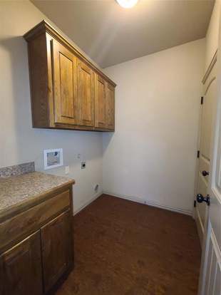 Building Photo - 1110 Avendale Dr