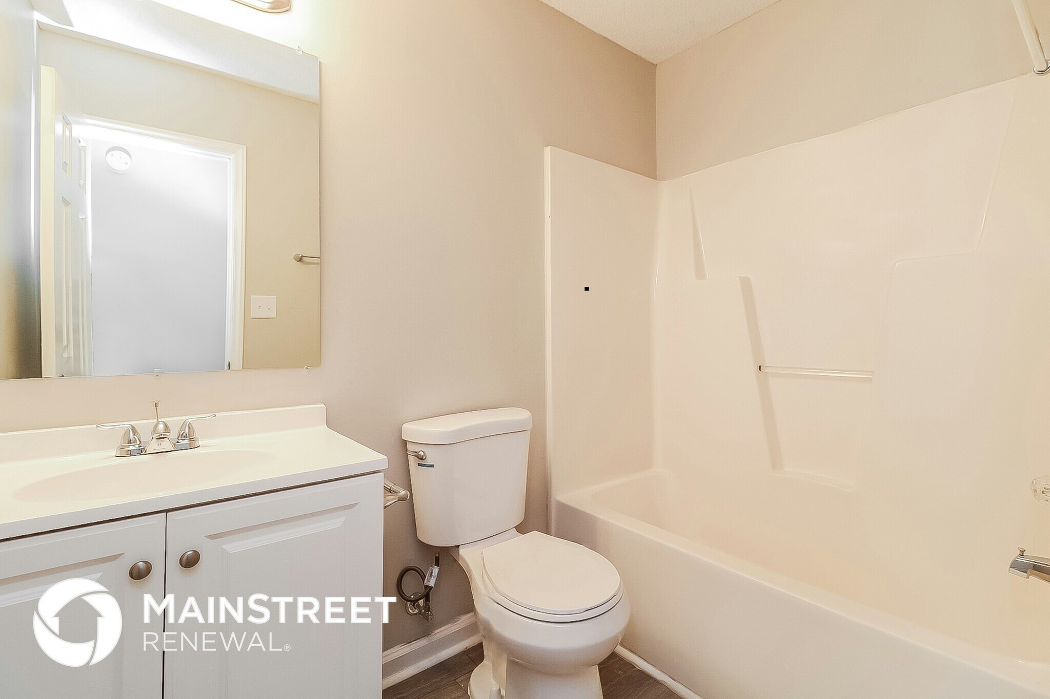 Building Photo - 130 Oakdale Ave