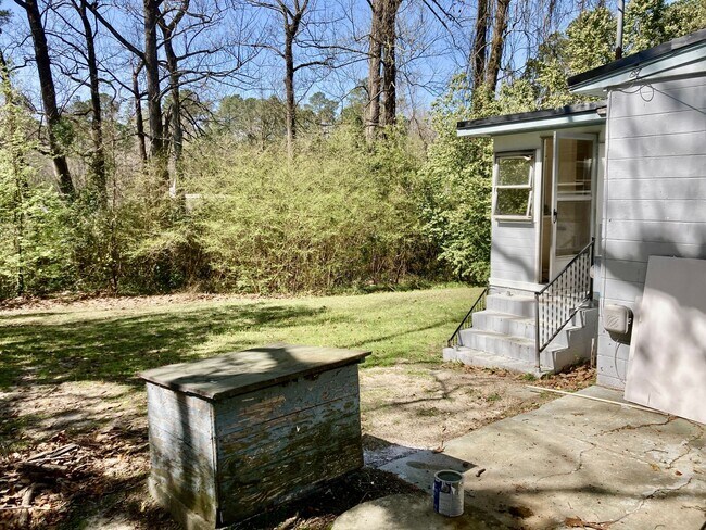 Building Photo - 3226 Holt Rd