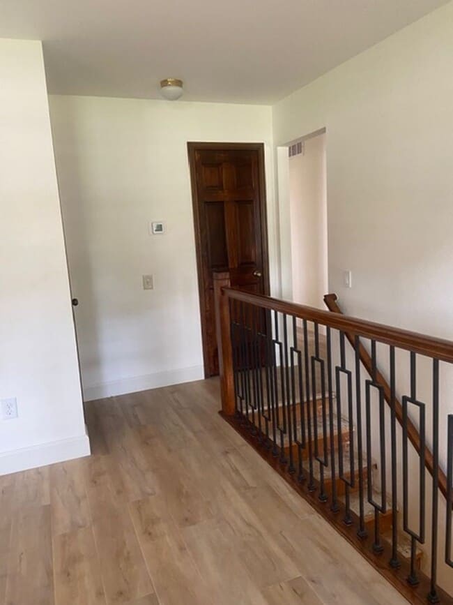 Building Photo - Call this gorgeous townhome yours! 2 master bedrooms with detached 2 car garage in Cherry Creek M...