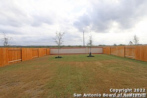 Building Photo - 12830 Cedarcreek Trl
