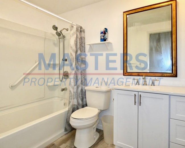 Building Photo - 160 Quail Rd