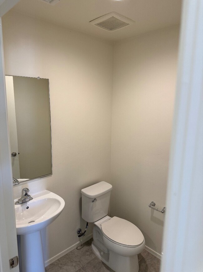 Building Photo - 7295 S Via Tierra Mesa