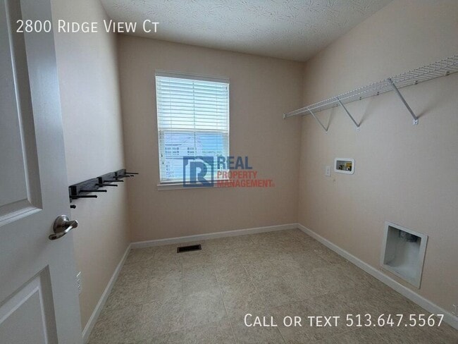 Building Photo - 2800 Ridge View Ct