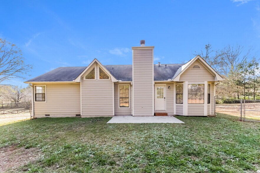 Building Photo - 30 Meadows Ct