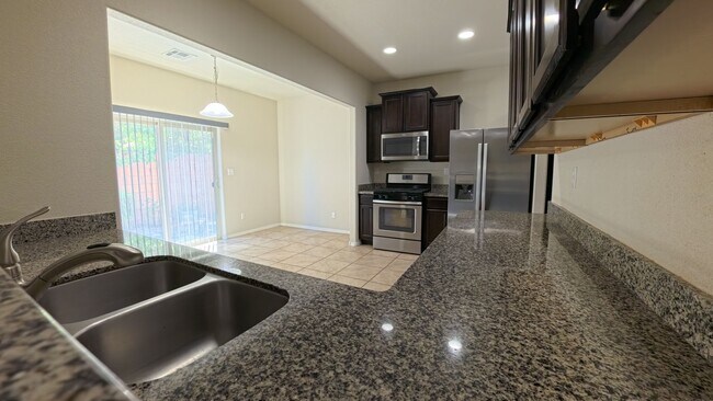 Building Photo - 1651 Domino Dr SE
