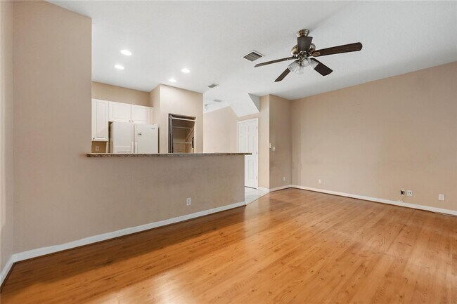 Building Photo - 3134 Coral Ridge Dr
