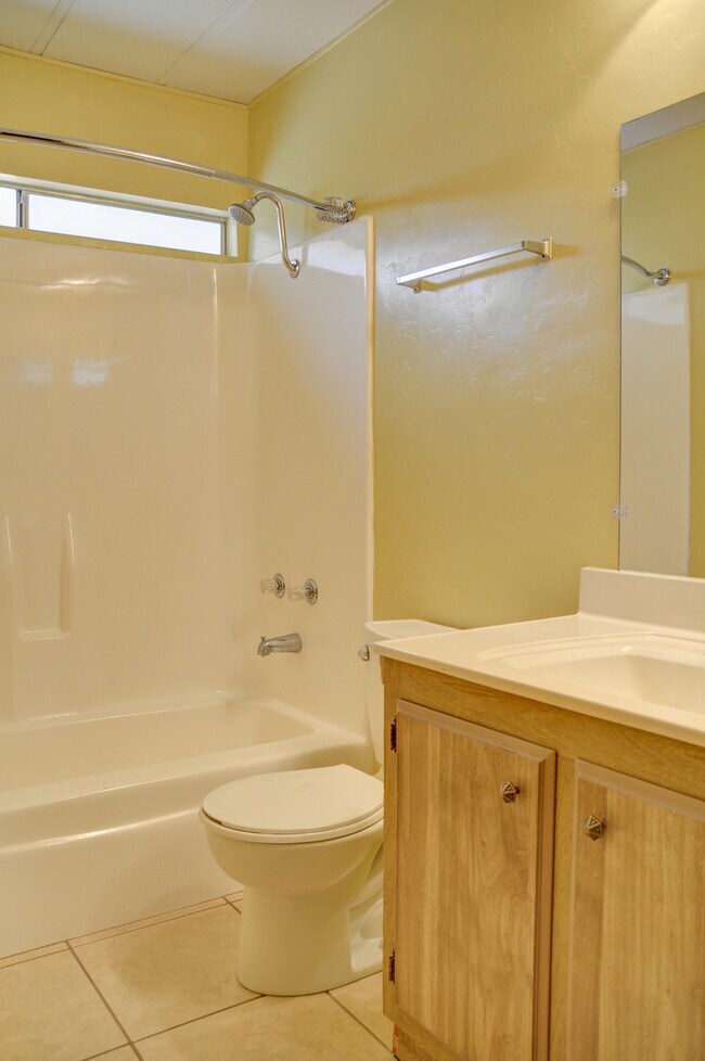 Building Photo - Home for Rent in Prescott!