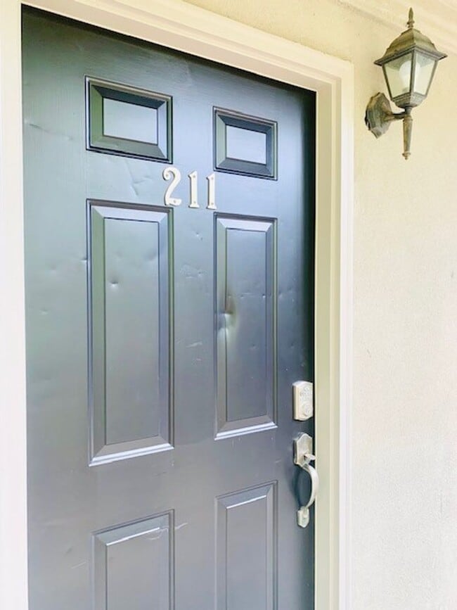 Building Photo - 2BD/2BA Condo for Lease on Park Blvd. Clos...