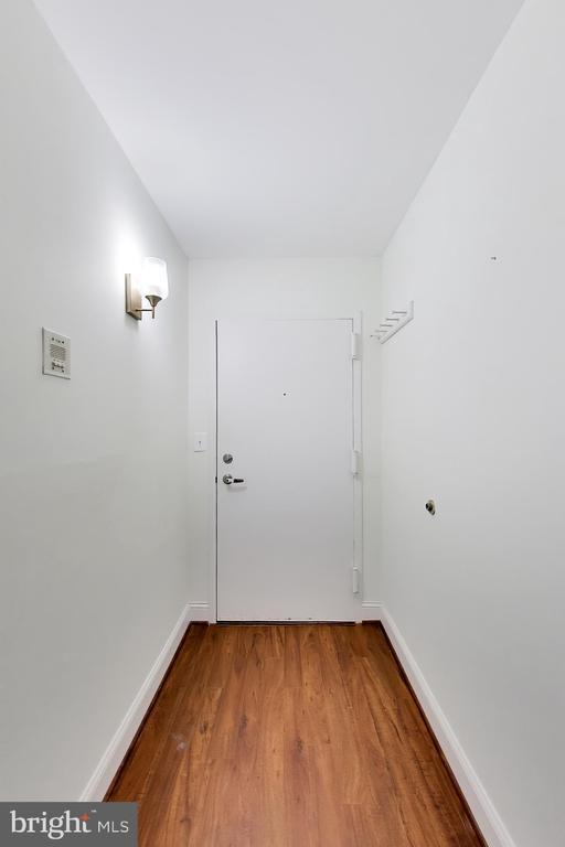 Building Photo - 7661 Provincial Dr