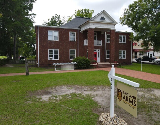 233 E Church St 233 E Church St Laurinburg NC 28352 Apartment Finder
