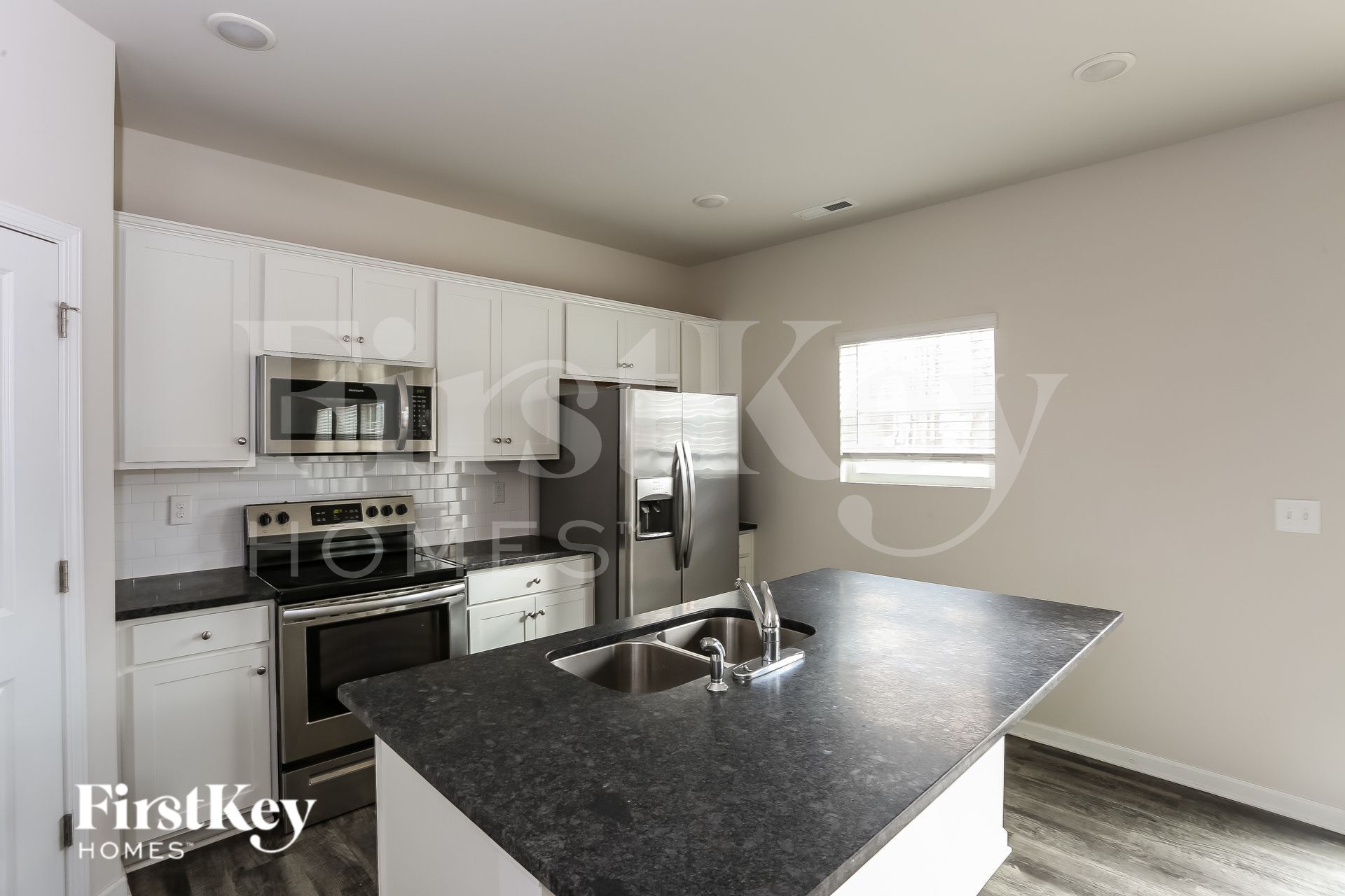 Building Photo - 8204 Williams Farm Dr