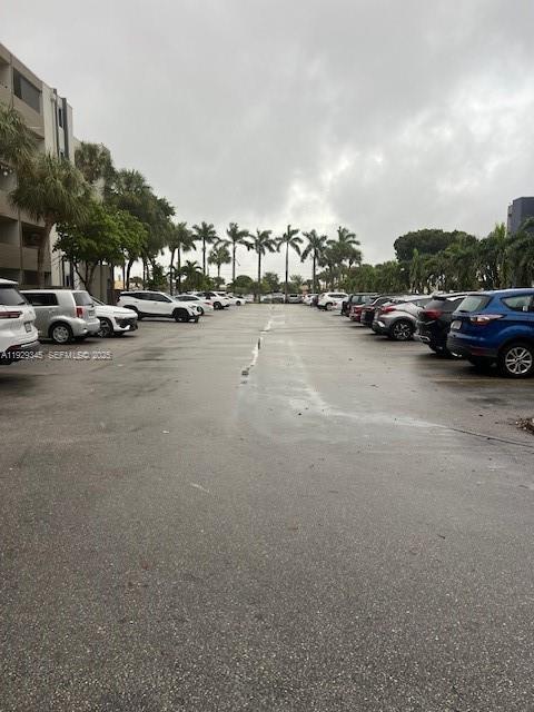 Building Photo - 10000 NW 80th Ct