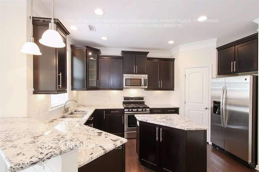 Building Photo - 5216 Moneta Ln