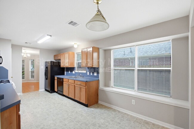 Building Photo - 3924 Highland Vale Ct
