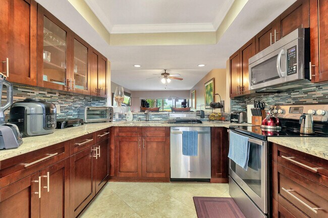 Building Photo - 6662 Boca Del Mar Dr
