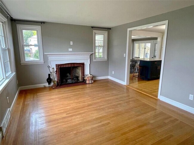 Building Photo - 30 Althea Dr