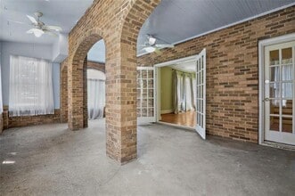 Building Photo - 2625 S University Dr