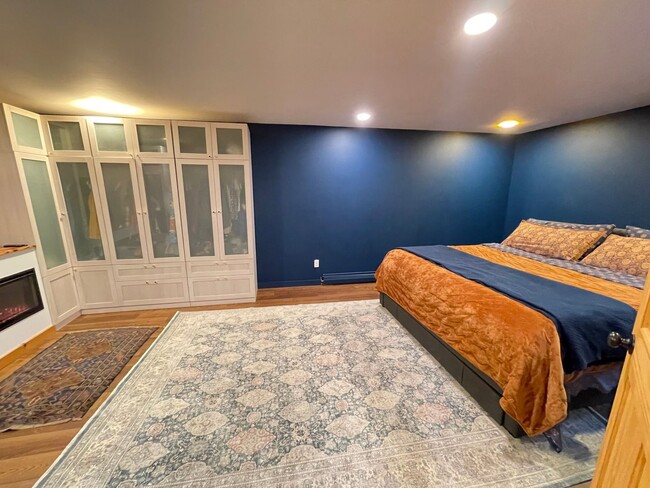 Building Photo - Charming 3BR House in Granville