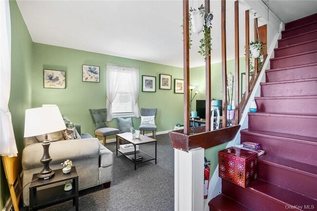 Building Photo - 4 Montgomery Rd