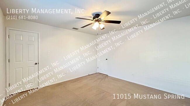 Building Photo - 11015 Mustang Spring