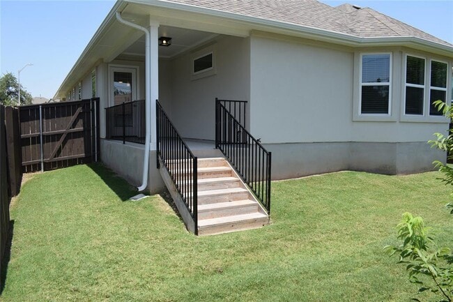 Building Photo - 2605 Sam Bass Rd