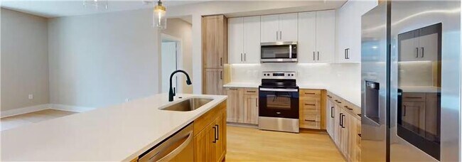 Building Photo - 2301 Aldrich St