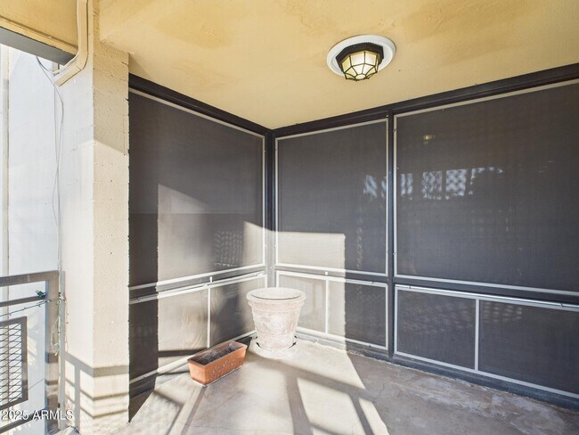 Building Photo - 6501 N 17th Ave