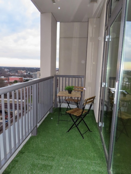 Building Photo - 222 S Caldwell St