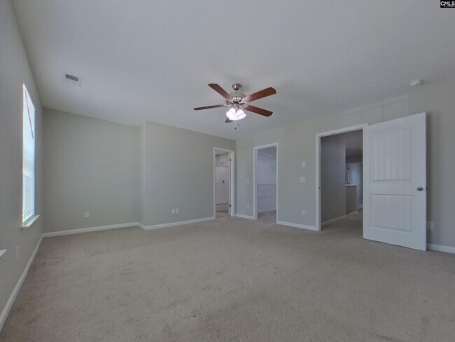 Building Photo - 313 Fairford Rd