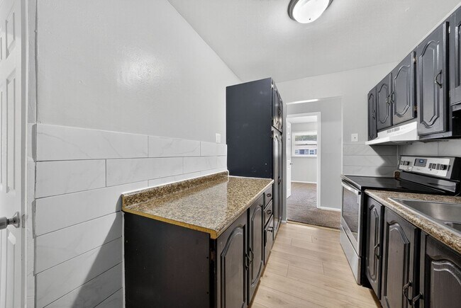 Building Photo - Section 8 Accepted