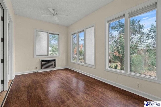 Building Photo - 509 Spruce St