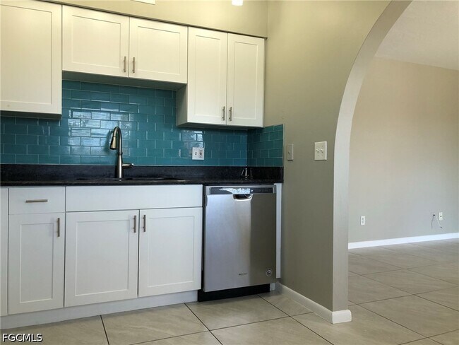 Building Photo - 4781 Orange Grove Blvd