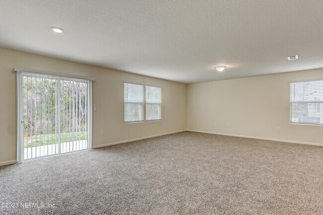 Building Photo - 3307 Lawton Pl