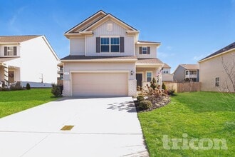 Building Photo - 1041 Lonergan Cir