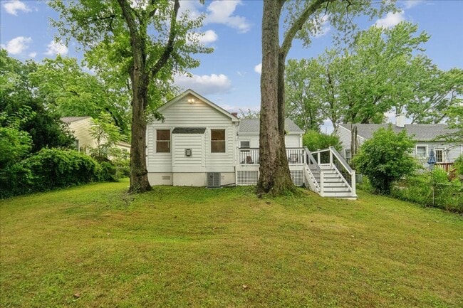 Building Photo - 3003 Blueford Rd