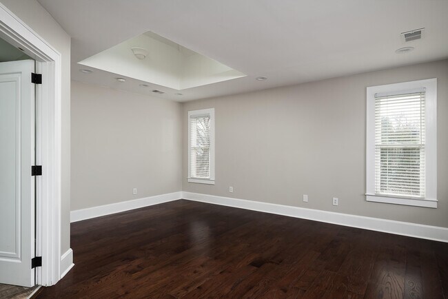 Building Photo - 1378 Fontaine Rd