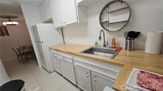 Building Photo - 2857 N Los Felices Rd
