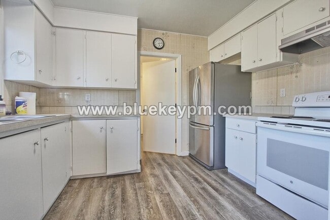Building Photo - 3 Bed, 1.5 Baths Home in Yacolt