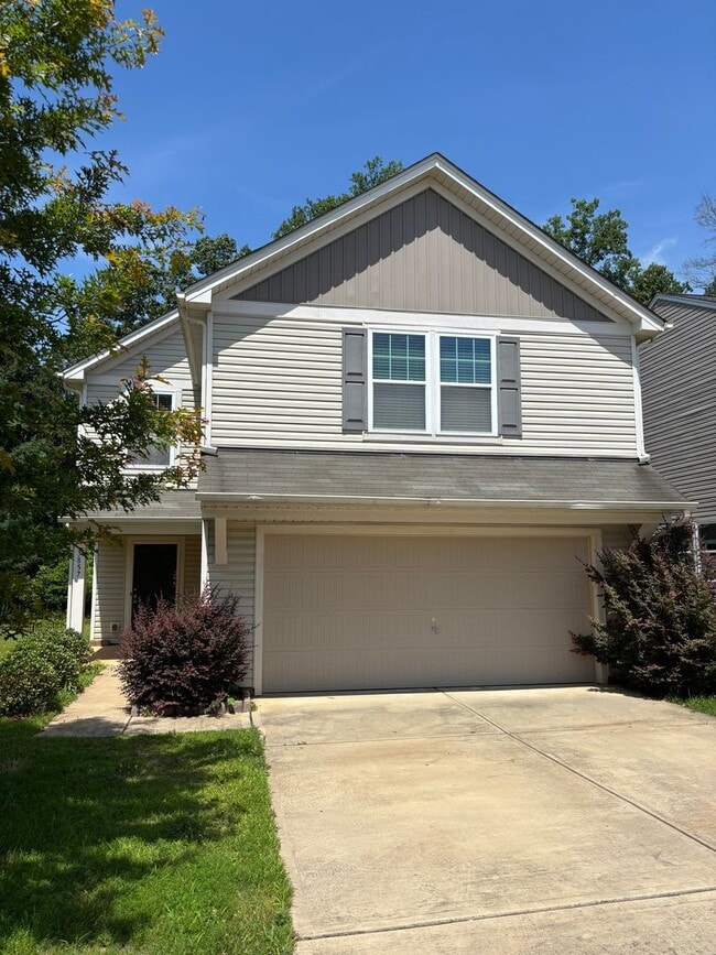 Primary Photo - August Rent Free - Elegant, Modern Home in...