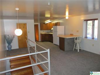 Building Photo - 713 Engler Rd