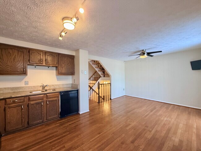 Building Photo - 8152 Mandan Terrace