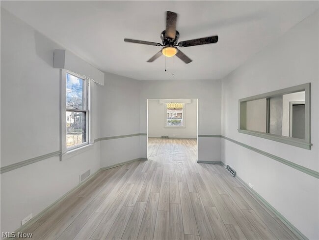 Building Photo - 1213 Plum St